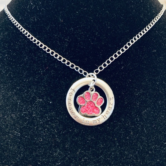 Pet Memorial “Forever in my heart” necklace with crystal paw print charm - Picture 2 of 7